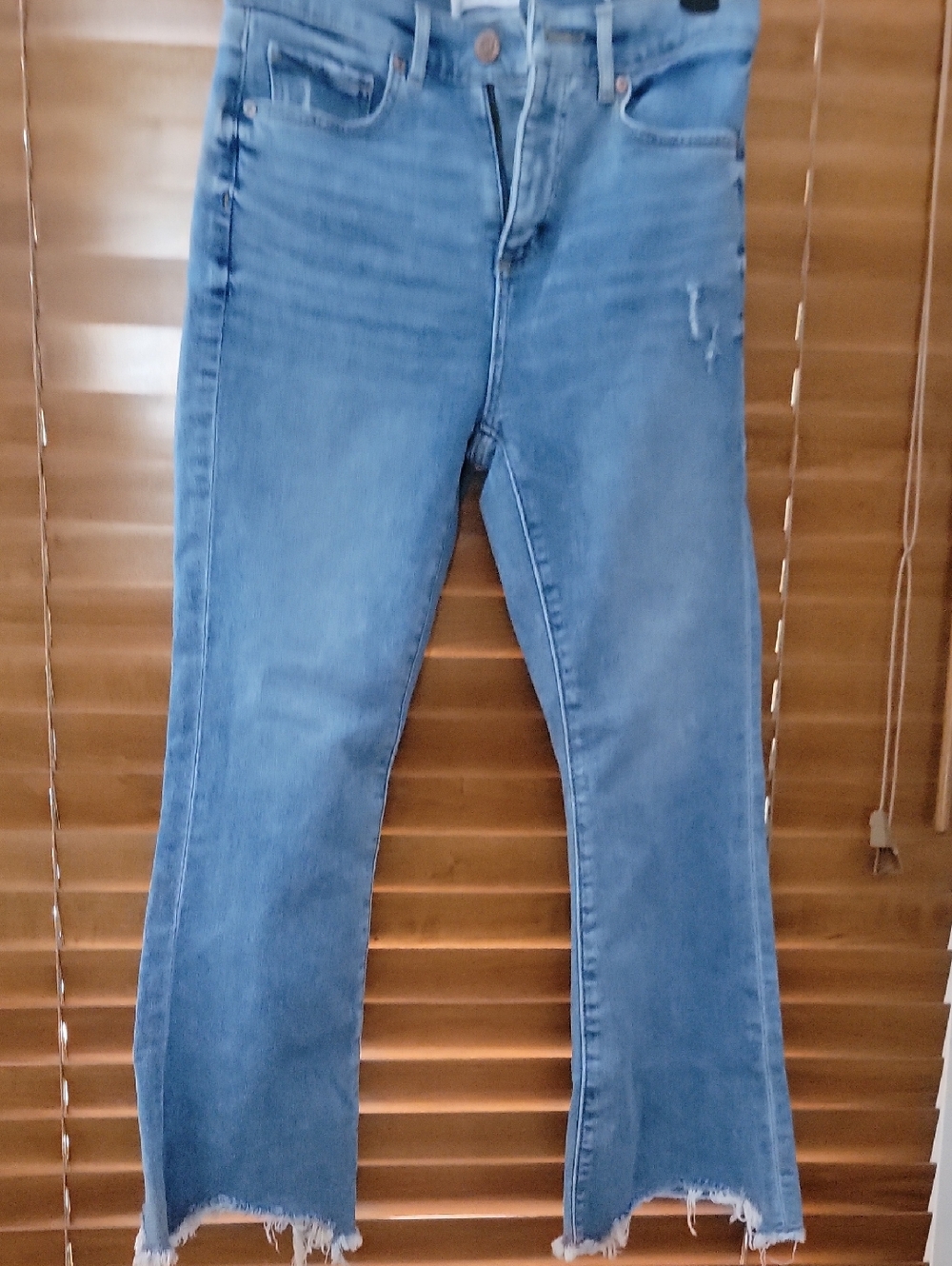 LOFT Cropped Frayed-Hem Women's Jeans in Light Blue Denim
